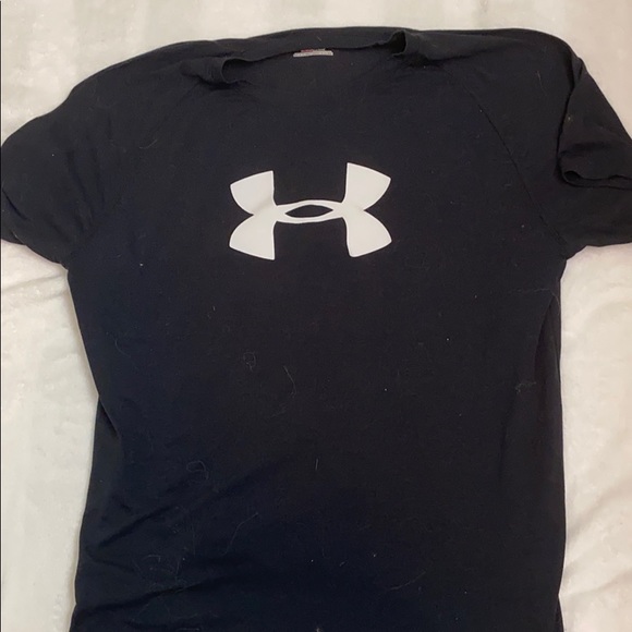 Black underarmour t-shirt - Picture 1 of 2